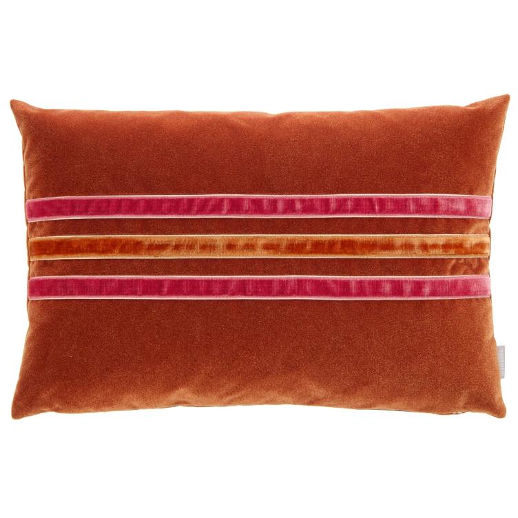 Kissen by Lori Weitzner - Estate - 60x40 Tabasco