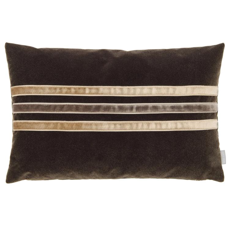 Estate Lori Weitzne 60x40 brown