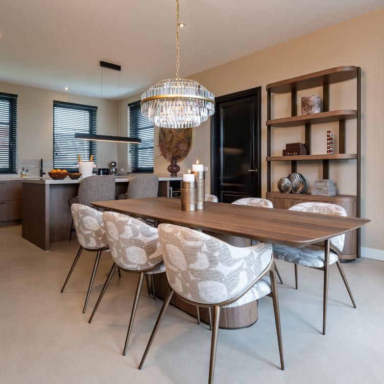 Dining table Windsor walnut 230
