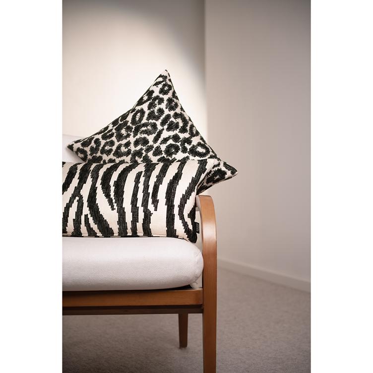 Zebra Savannah Black 60x35