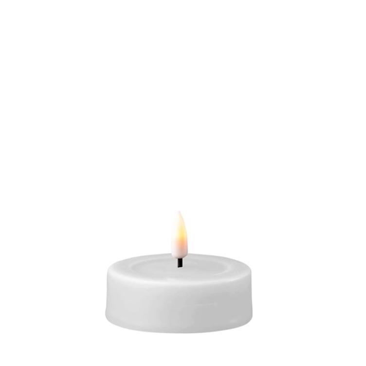REAL FLAME LED JUMBO TEALIGHT CANDLE H4,5x6,1 cm white