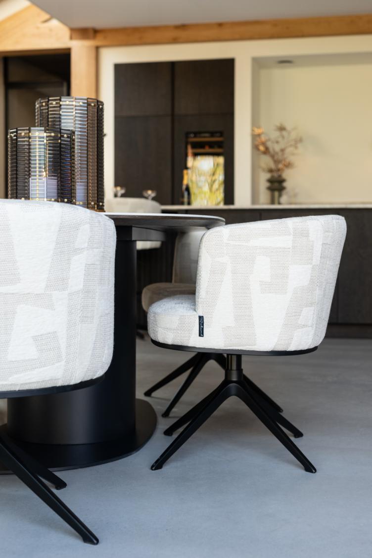 Dining chair Cheyenne beige graffic swivel - 2